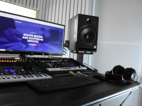 online mixing service